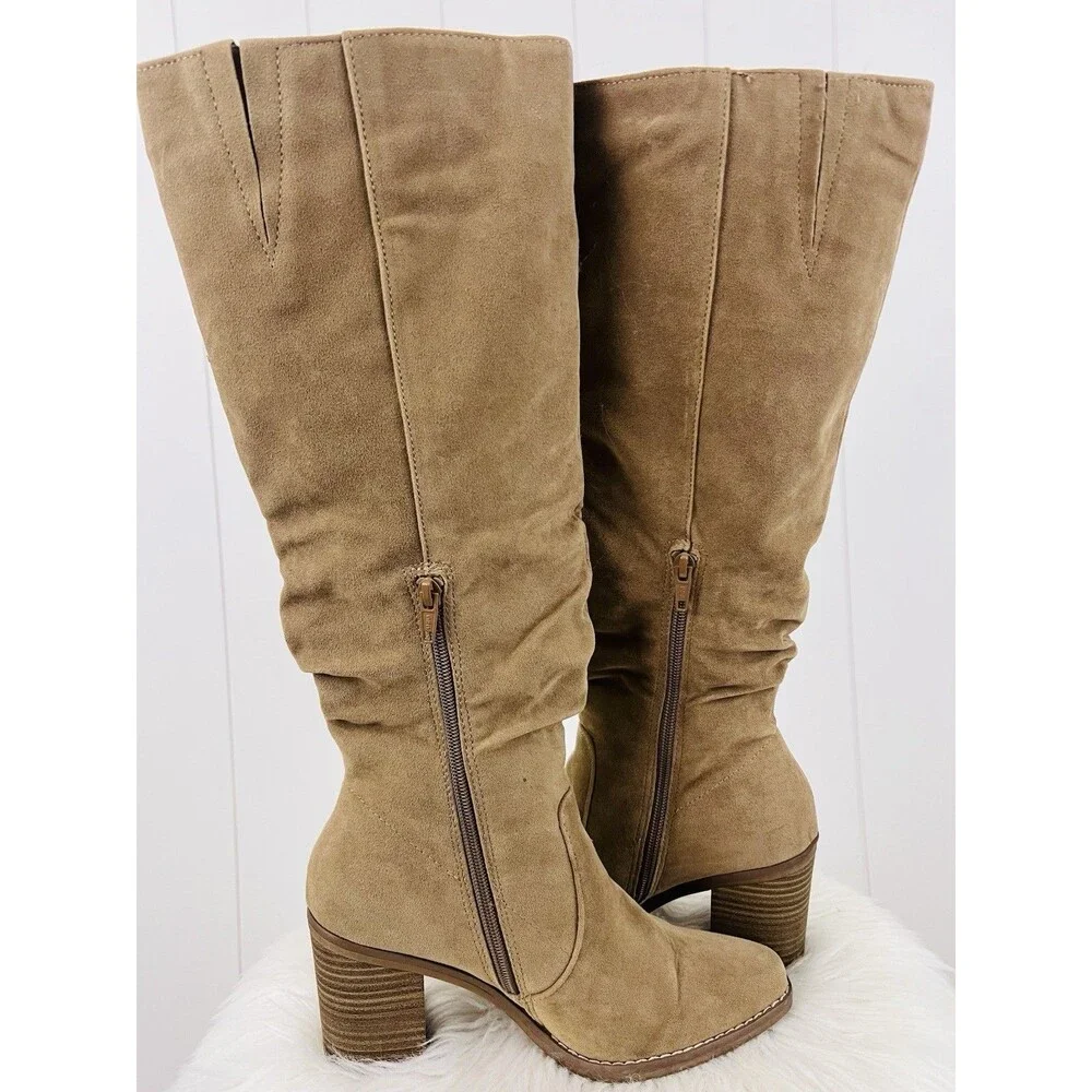 Universal Thread Lainee Tan Taupe Faux Suede Scrunchy Tall Riding Boots Size 8